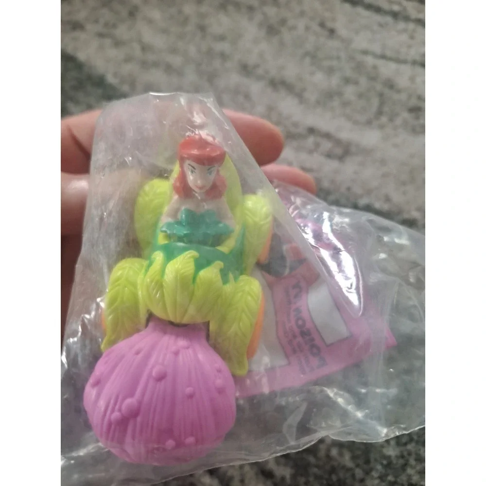 McDonald's Batman The Animated Series Poison Ivy Toy Car Vintage 90s Sealed New